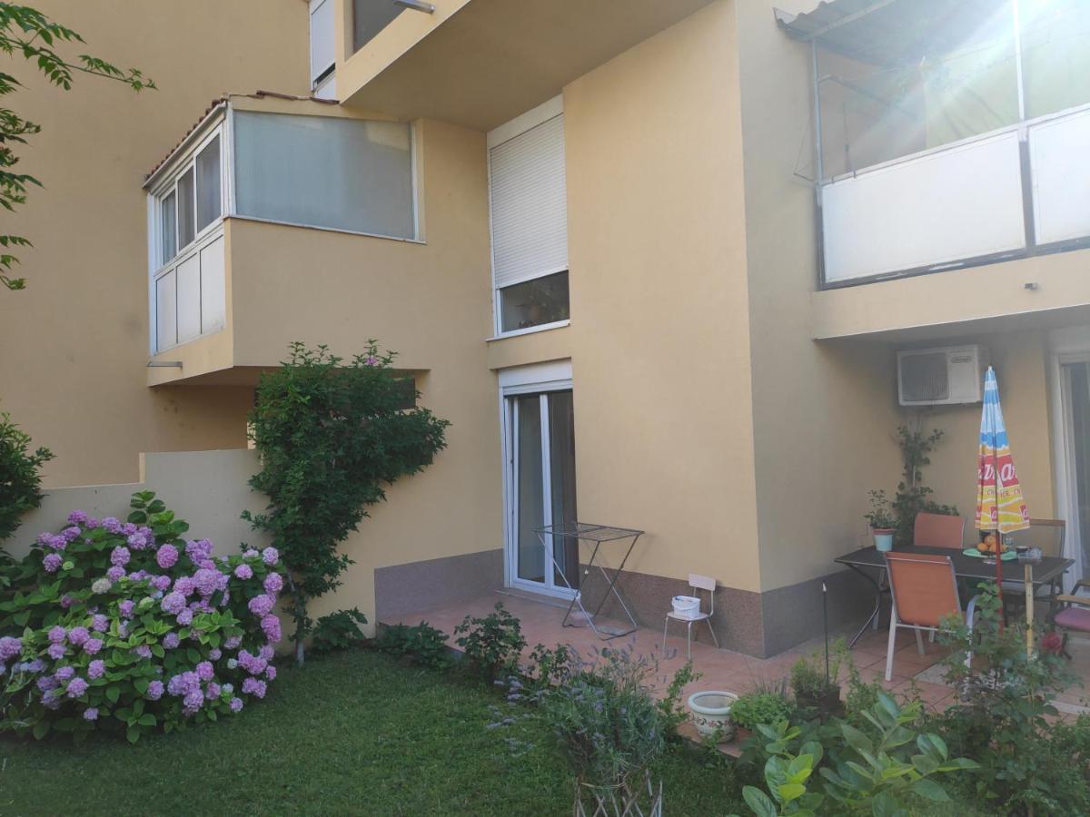 Spacious Apartment With Big Garden Near Beach Σπλιτ Εξωτερικό φωτογραφία
