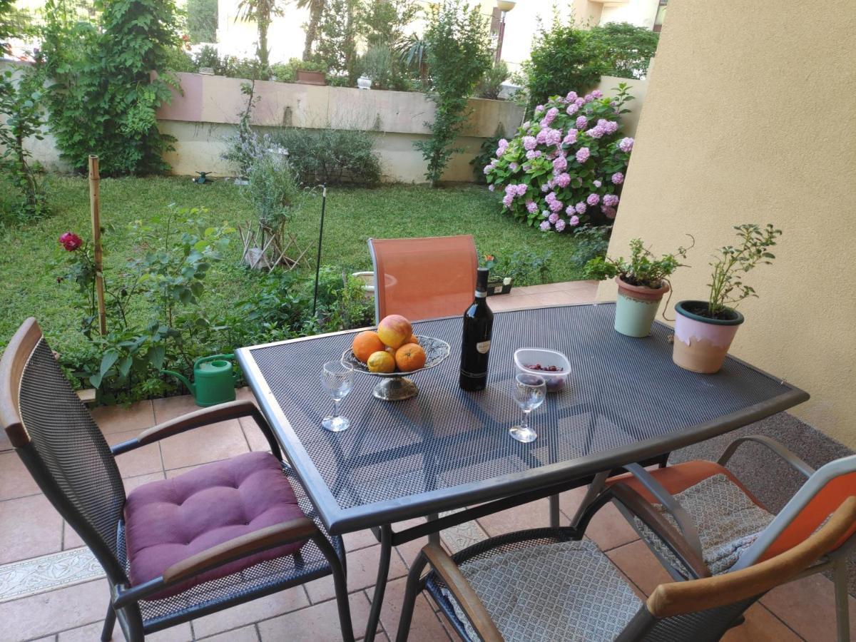 Spacious Apartment With Big Garden Near Beach Σπλιτ Εξωτερικό φωτογραφία