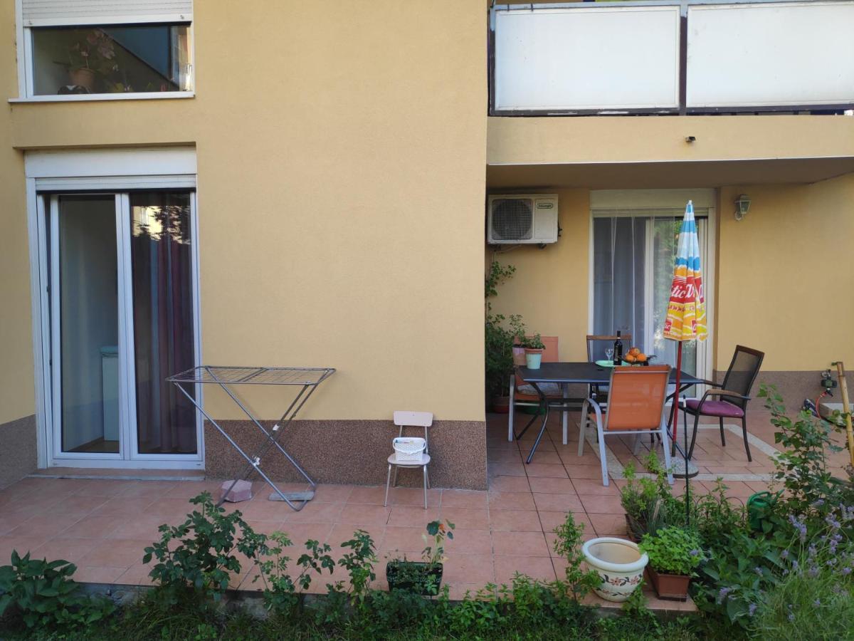 Spacious Apartment With Big Garden Near Beach Σπλιτ Εξωτερικό φωτογραφία