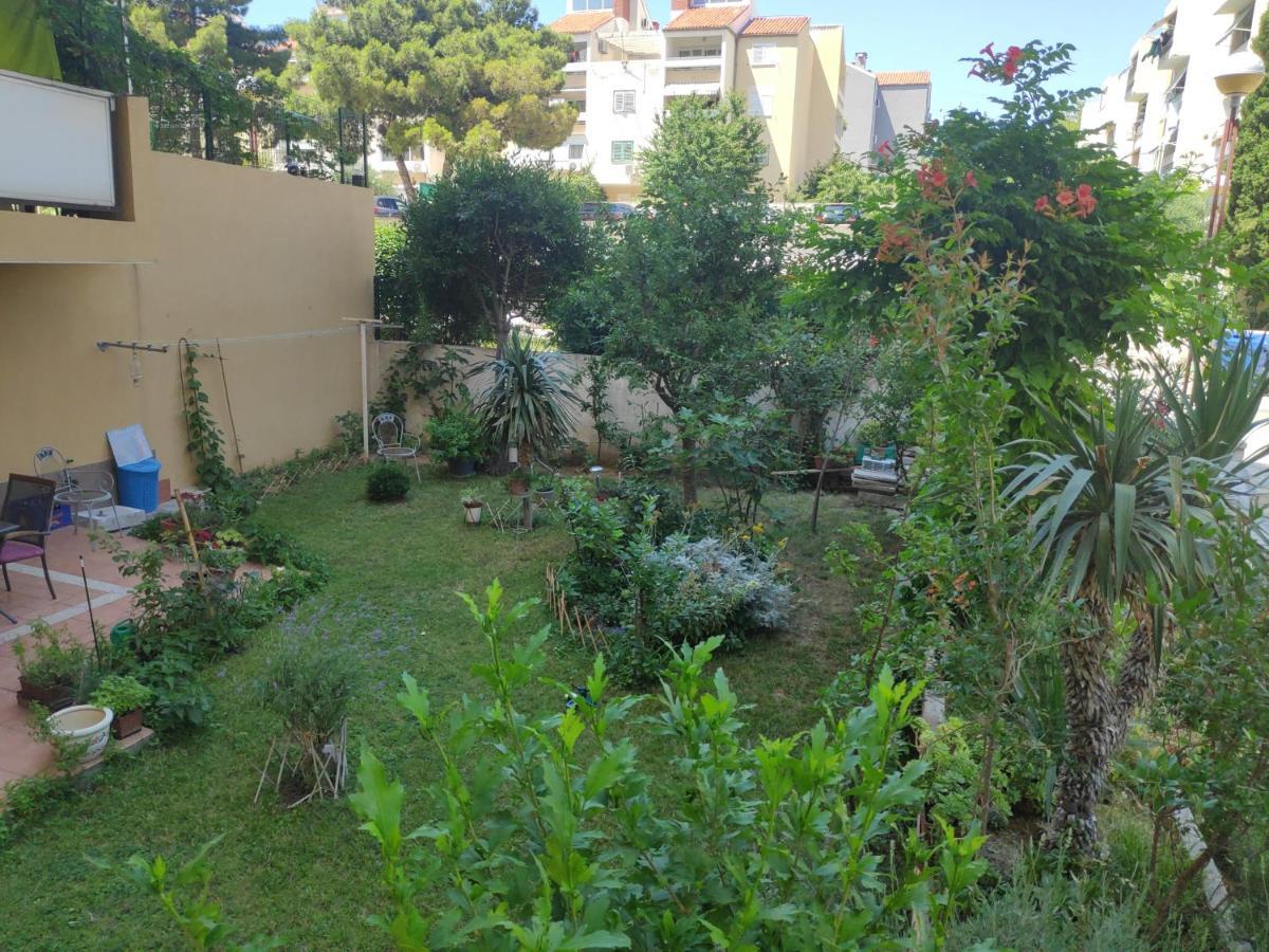 Spacious Apartment With Big Garden Near Beach Σπλιτ Εξωτερικό φωτογραφία