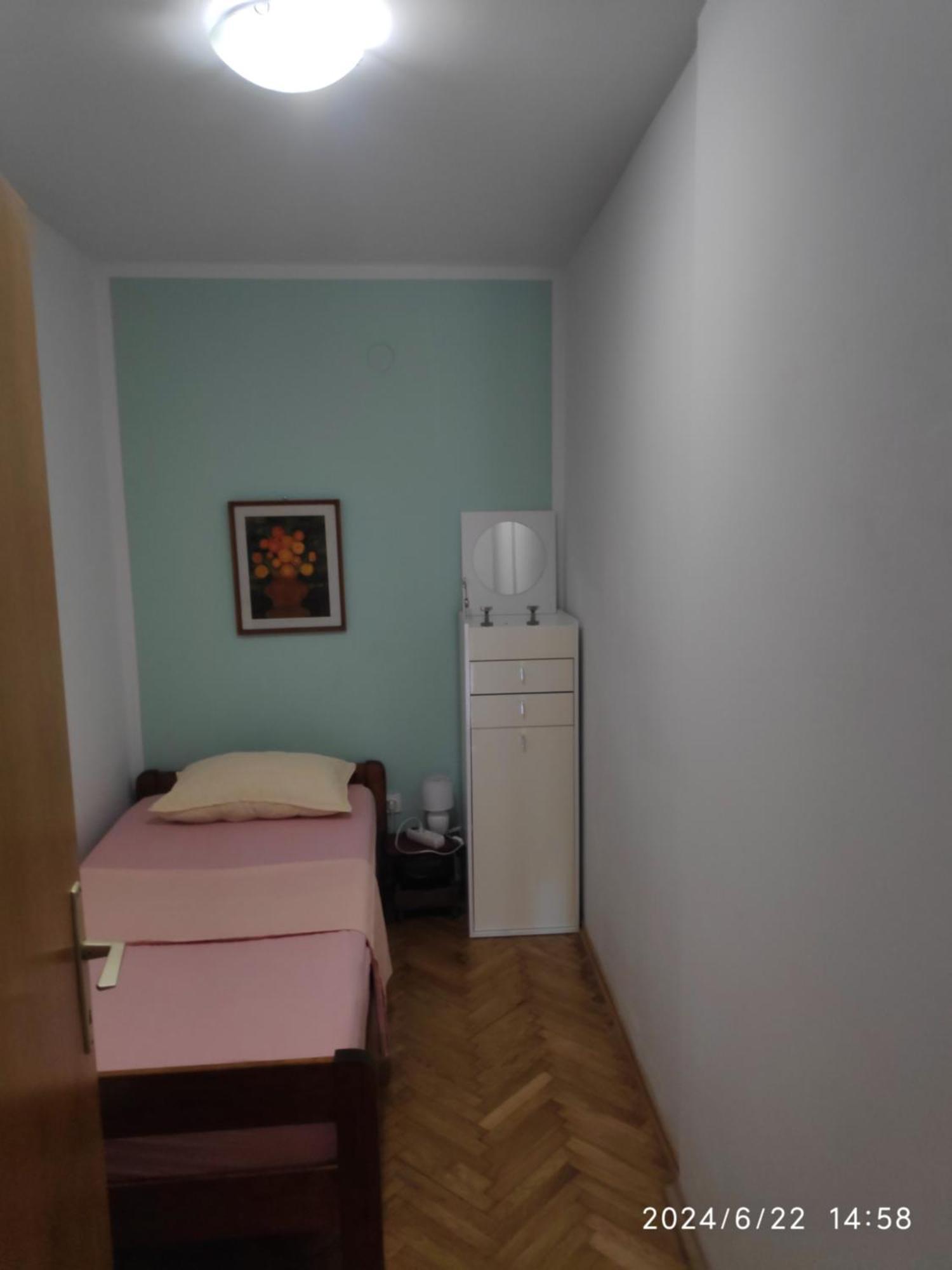 Spacious Apartment With Big Garden Near Beach Σπλιτ Εξωτερικό φωτογραφία